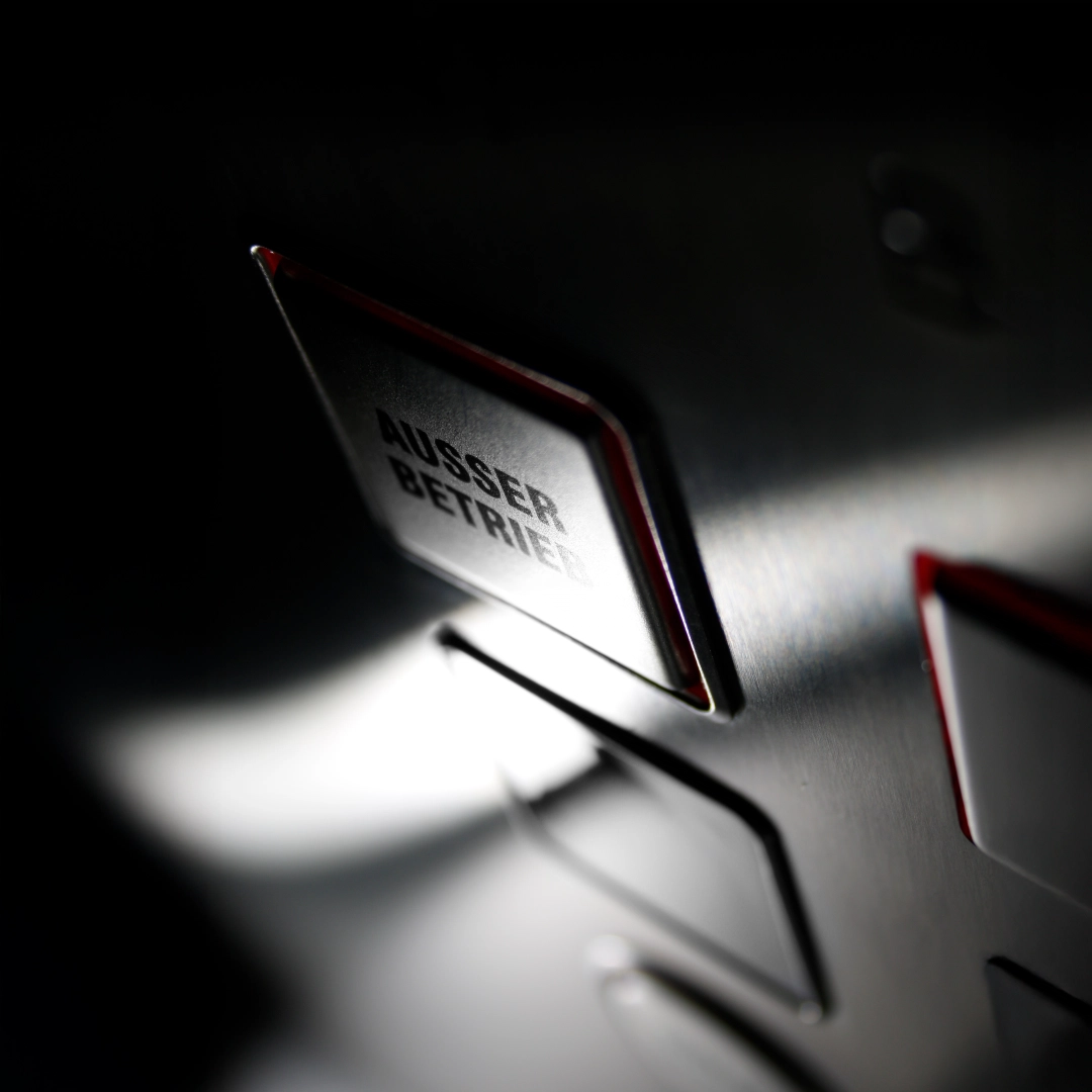DARDO lift light signals mounted on DMG panel